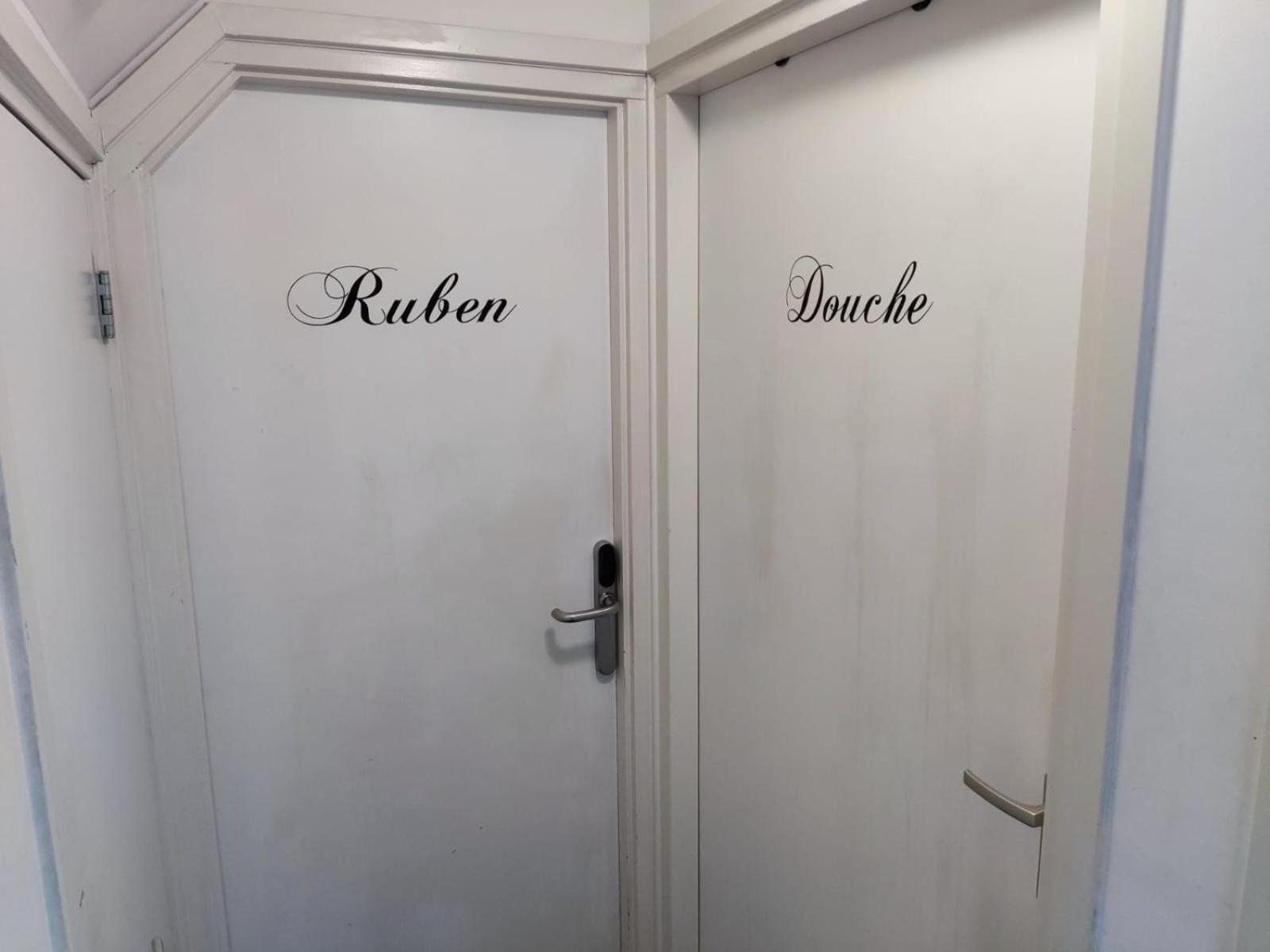 Thuis Bij Schell 로테르담 객실 사진